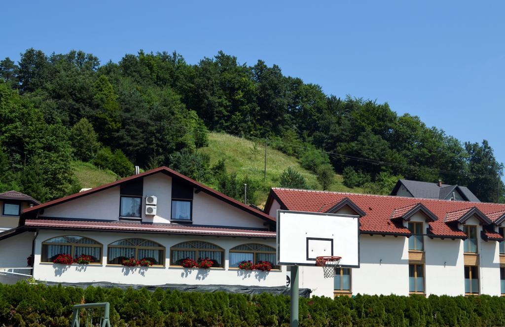 Guest House Gostisce Jutrisa Rogatec Exteriér fotografie
