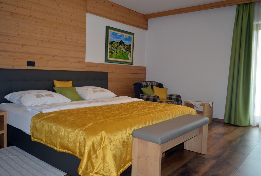 Guest House Gostisce Jutrisa Rogatec Exteriér fotografie